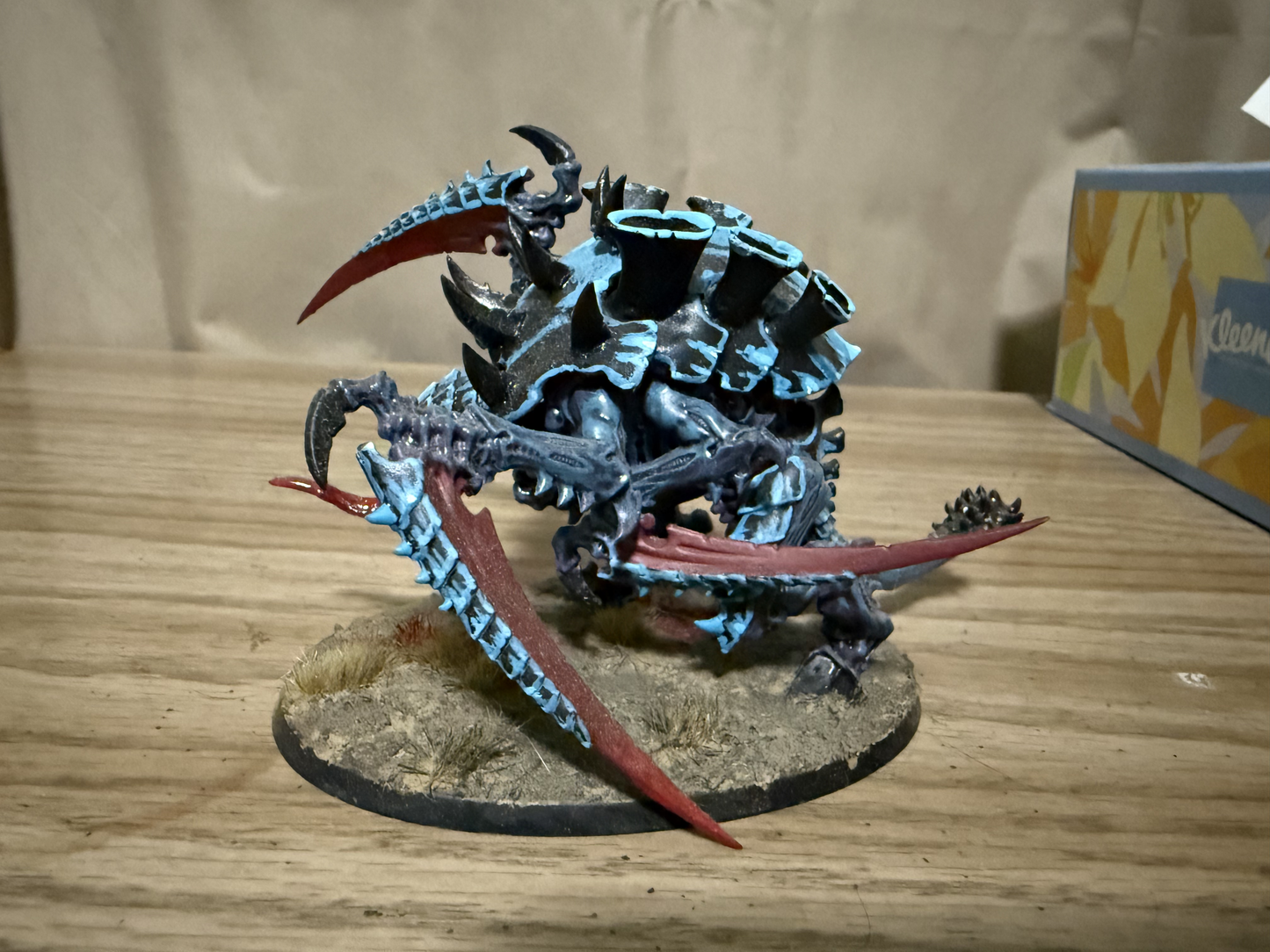 Unpainted Space bug style 18 image 3