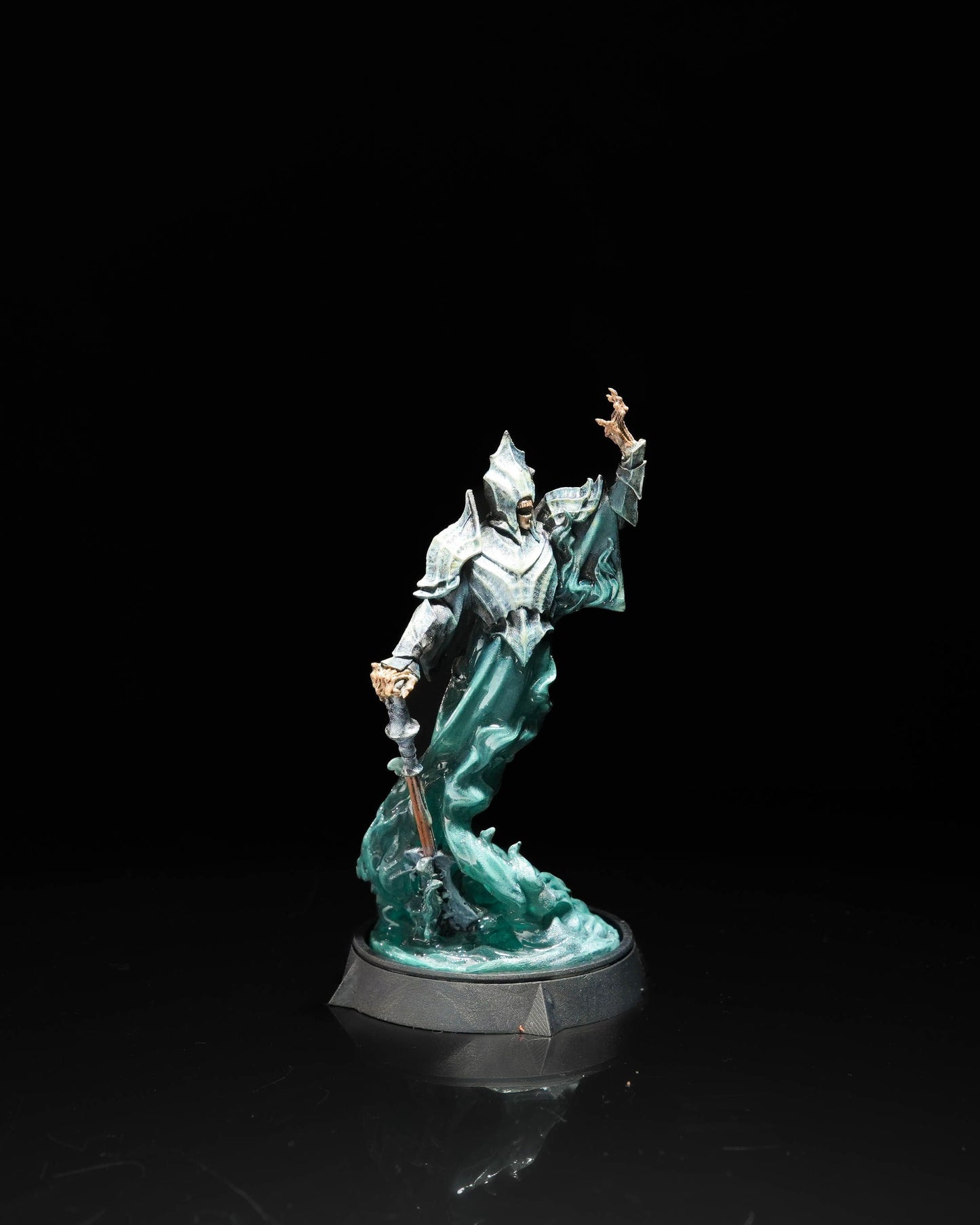 Unpainted Ghost Lantern - Enemy image 1