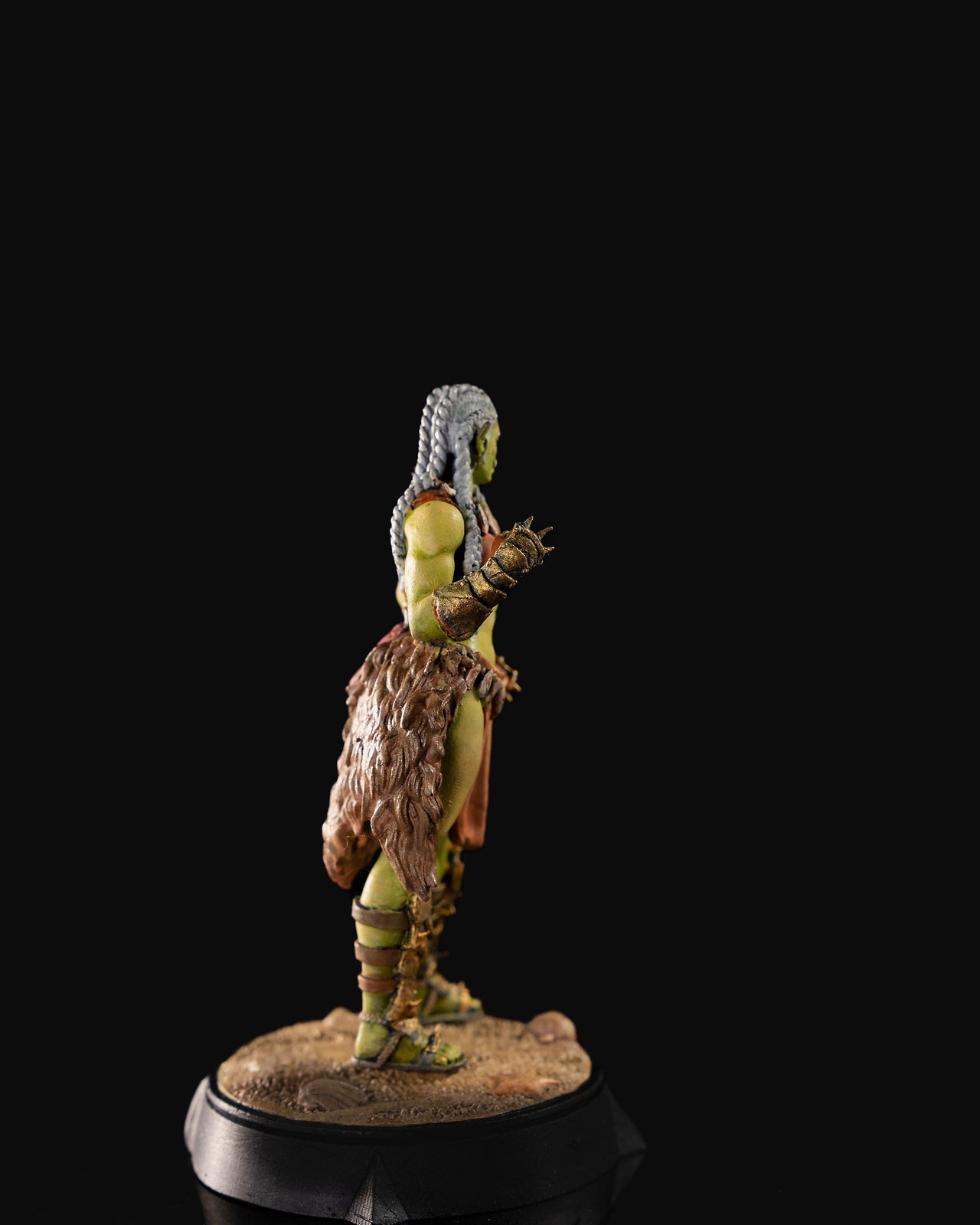 Unpainted Vhok Ironfist - Hero