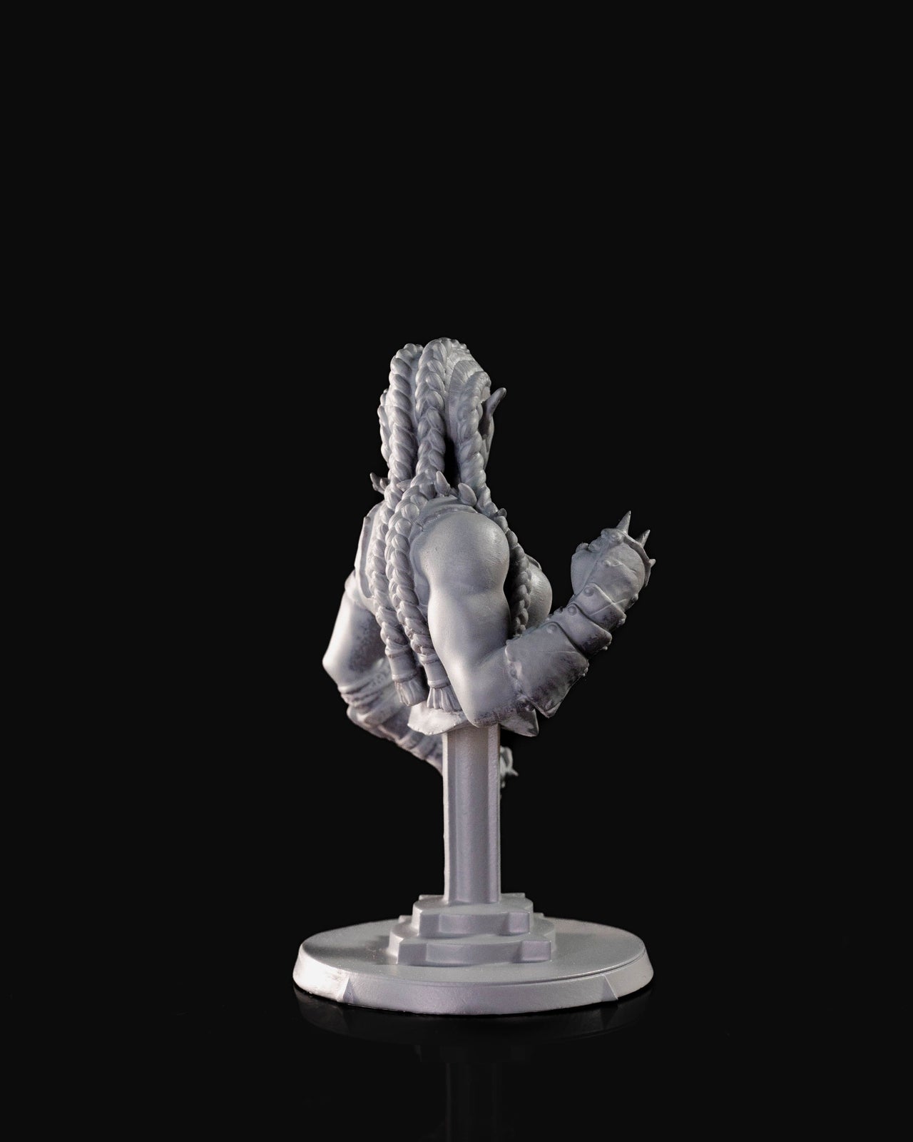 Unpainted Vhok Ironfist - Hero