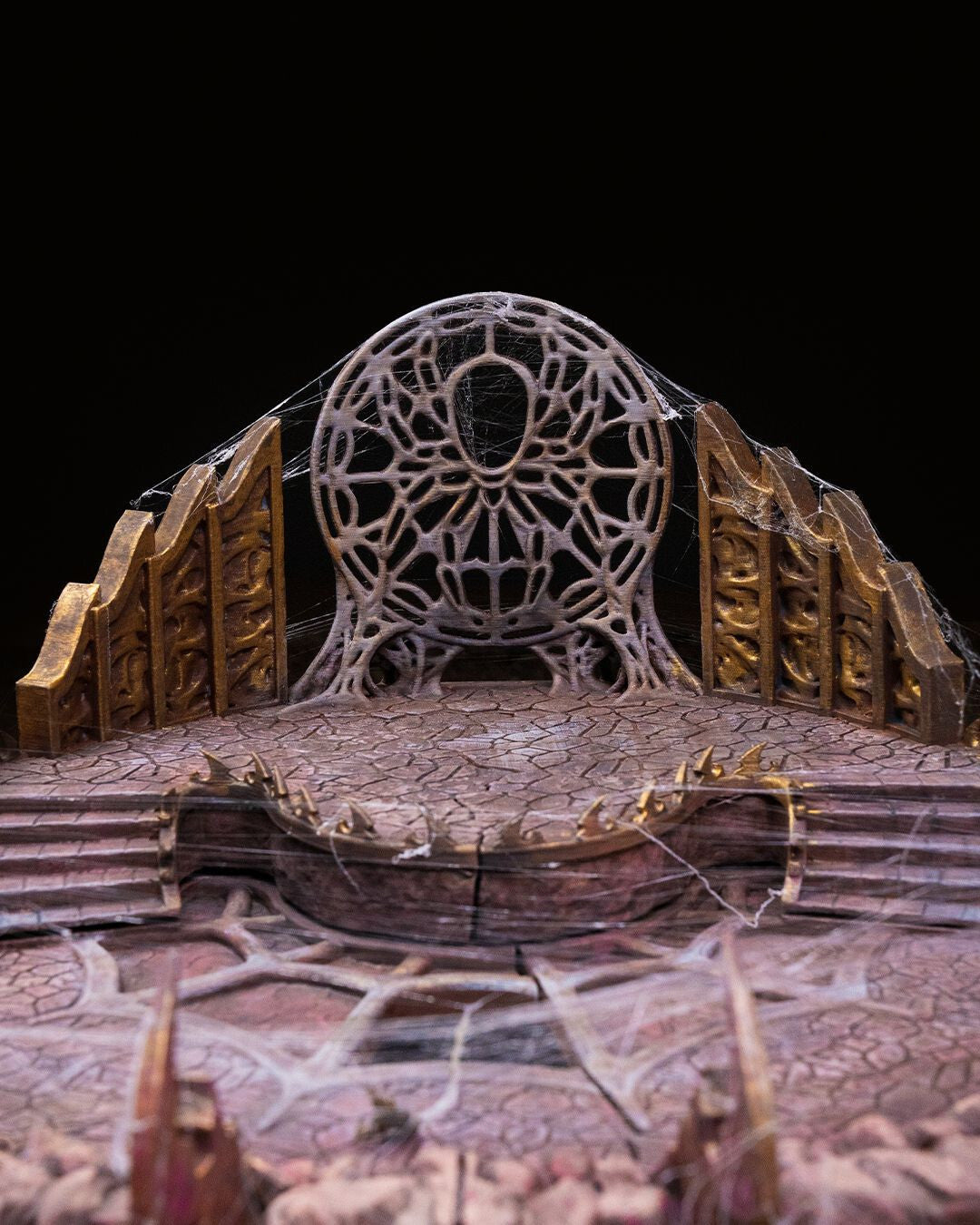 Unpainted Spider Queen's Lair