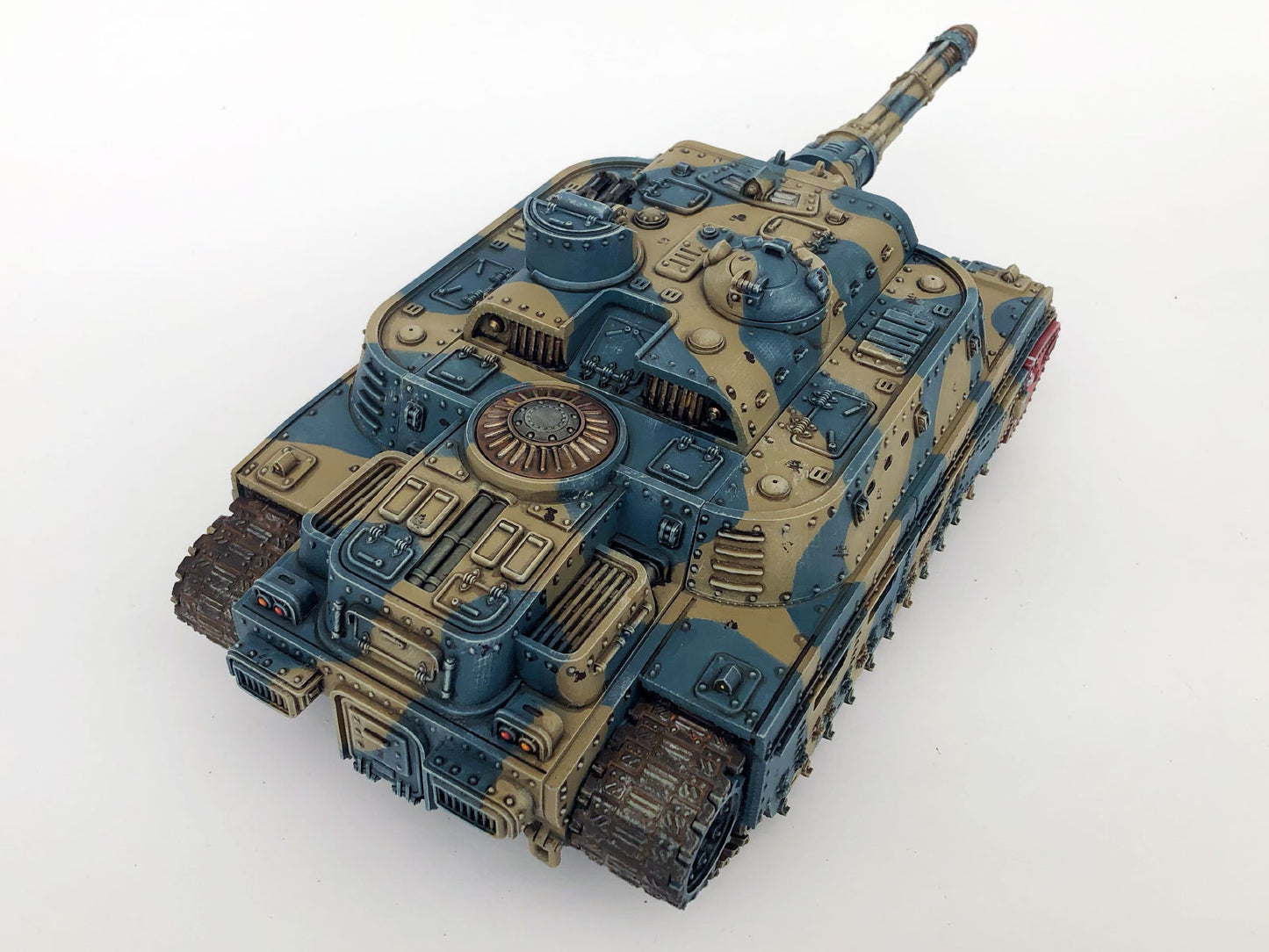 Unpainted Broadsword Superheavy Tank image 2