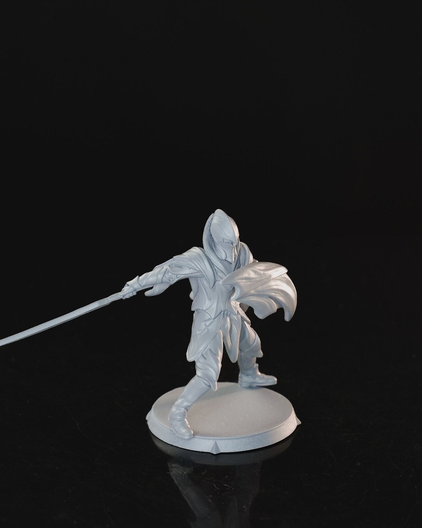 Unpainted Elduin Alaren image 1