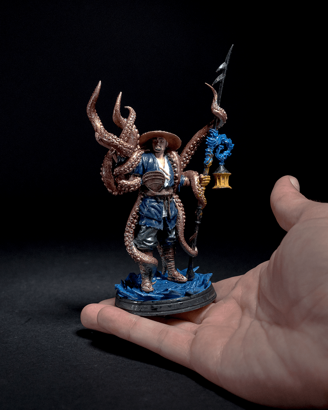 Unpainted Tai Tako, the Fisherman image 0