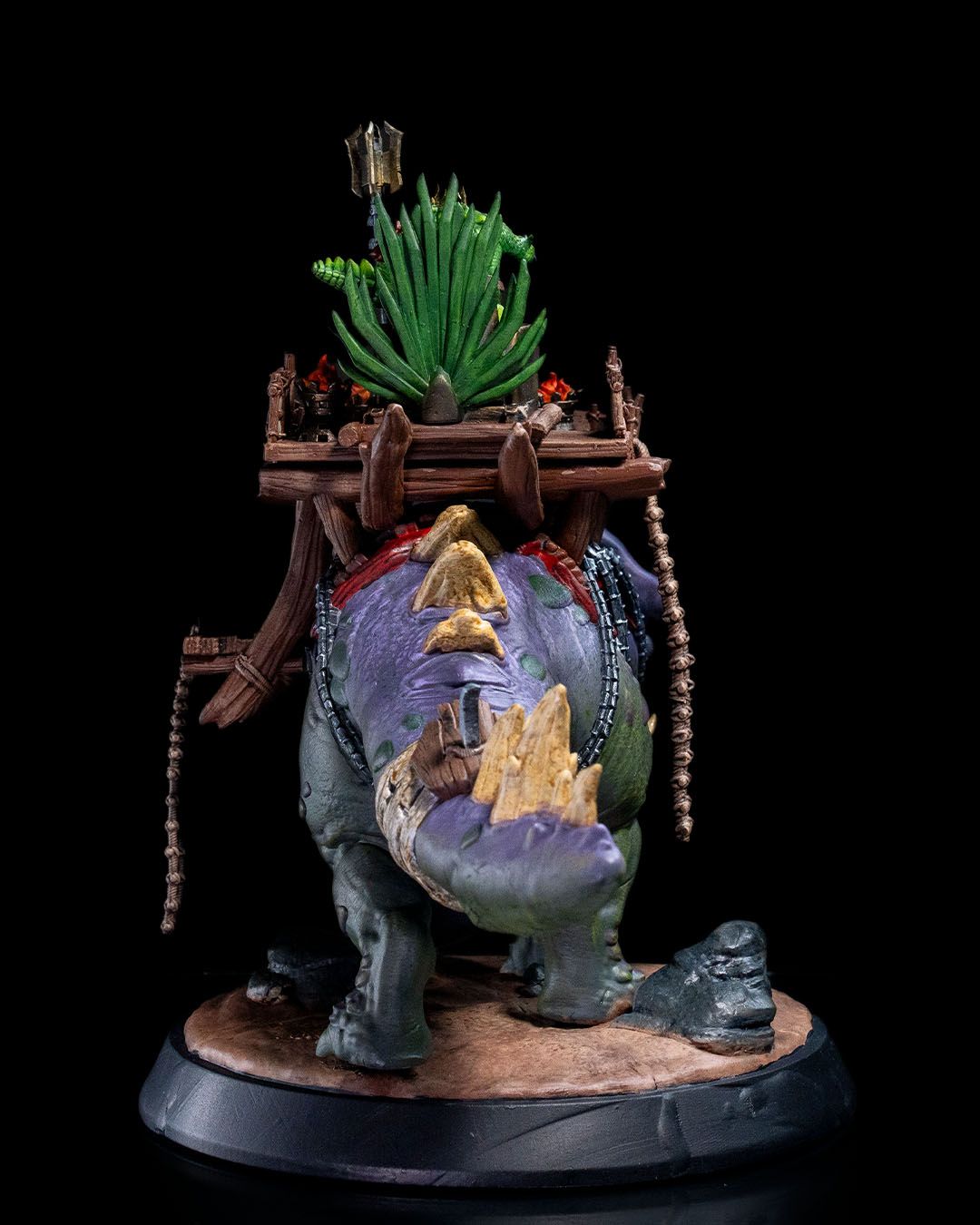 Unpainted Thûrak and The Tyrant image 3