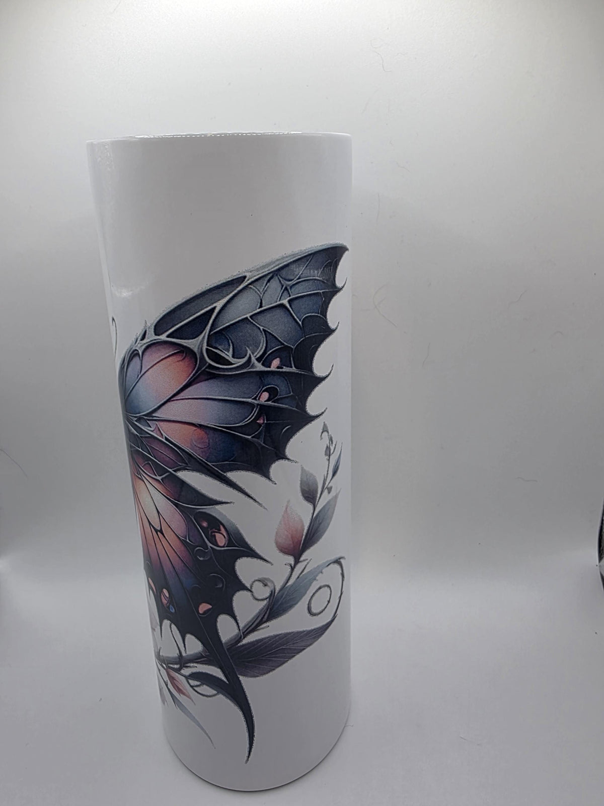 20 Ounce Tumbler with lid and straw and box Butterfly 4