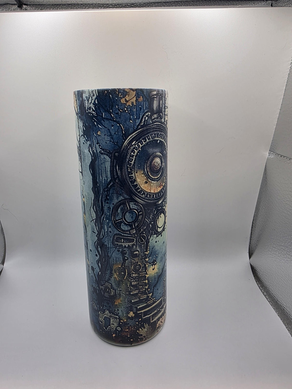 20 Ounce Tumbler with lid and straw and box Steampunk