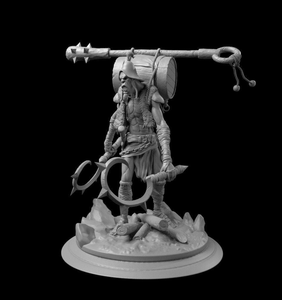 Unpainted Giant warrior Carrie