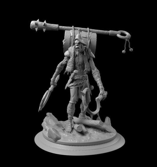 Unpainted Giant warrior Carrie