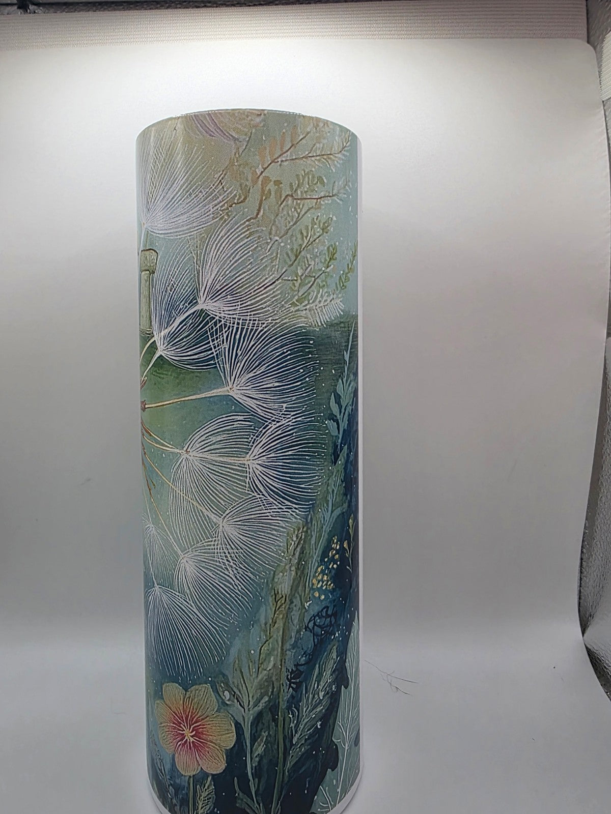 20 Ounce Metal Tumbler with lid and straw and box Stone Henge Mouse