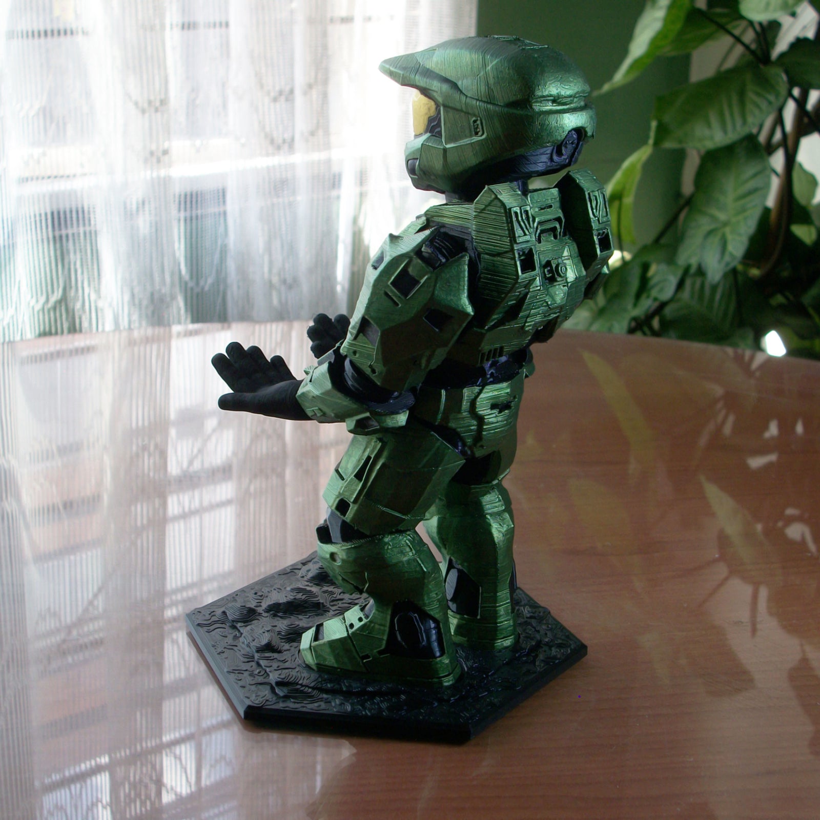 Unpainted Master Chief Holder