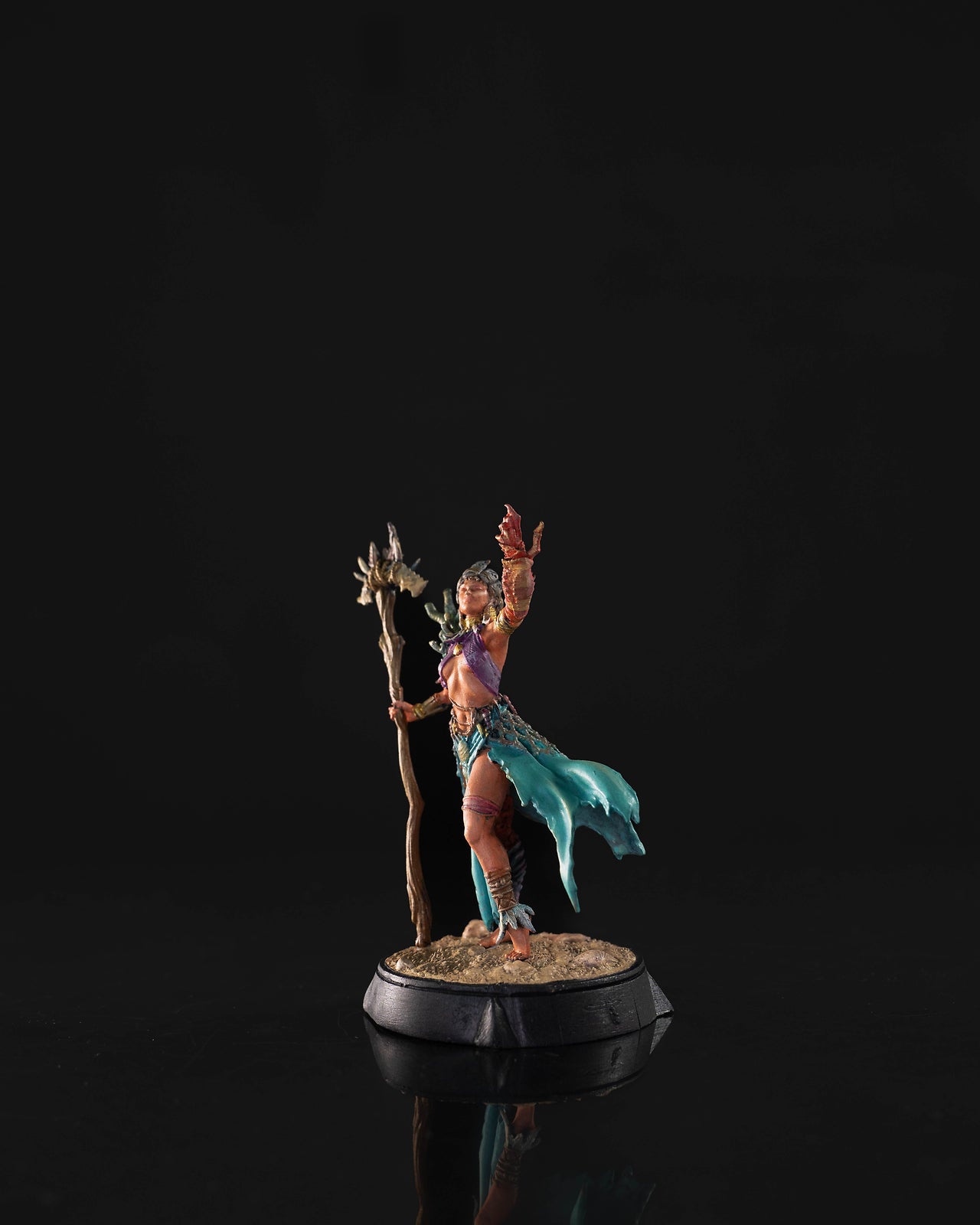 Unpainted Arak Warrior 03