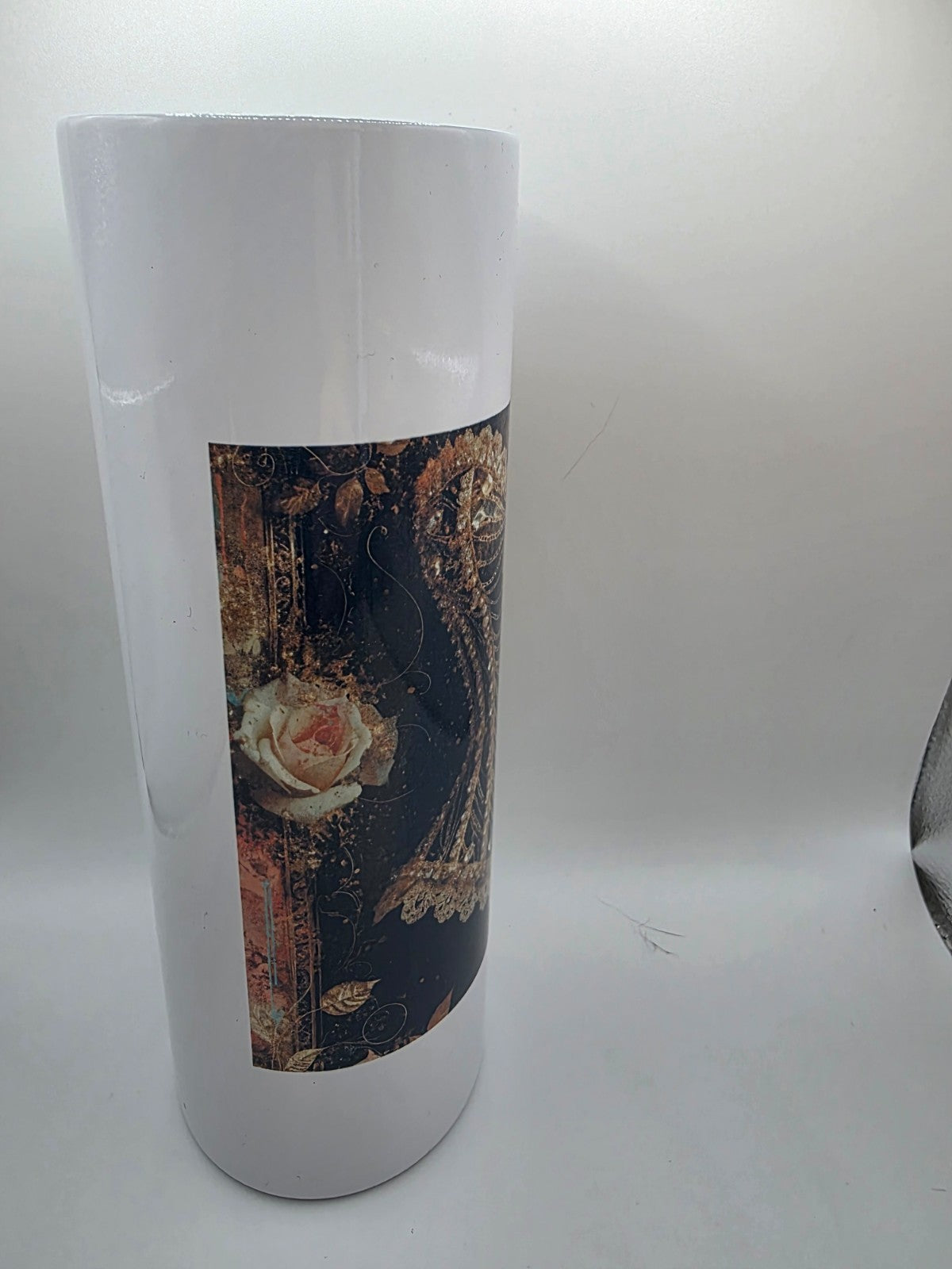 20 Ounce Metal Tumbler with lid and straw and box Lace Corset