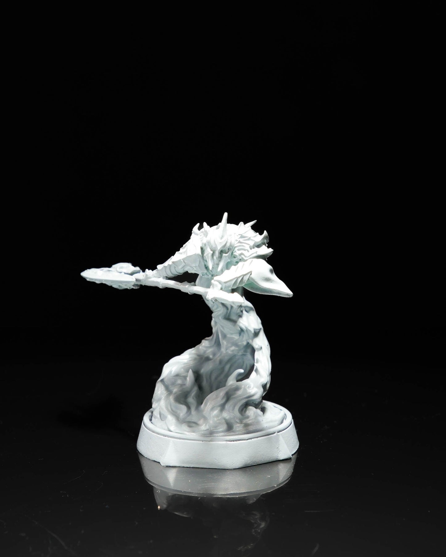 Unpainted Ghost Halberd - Enemy image 0