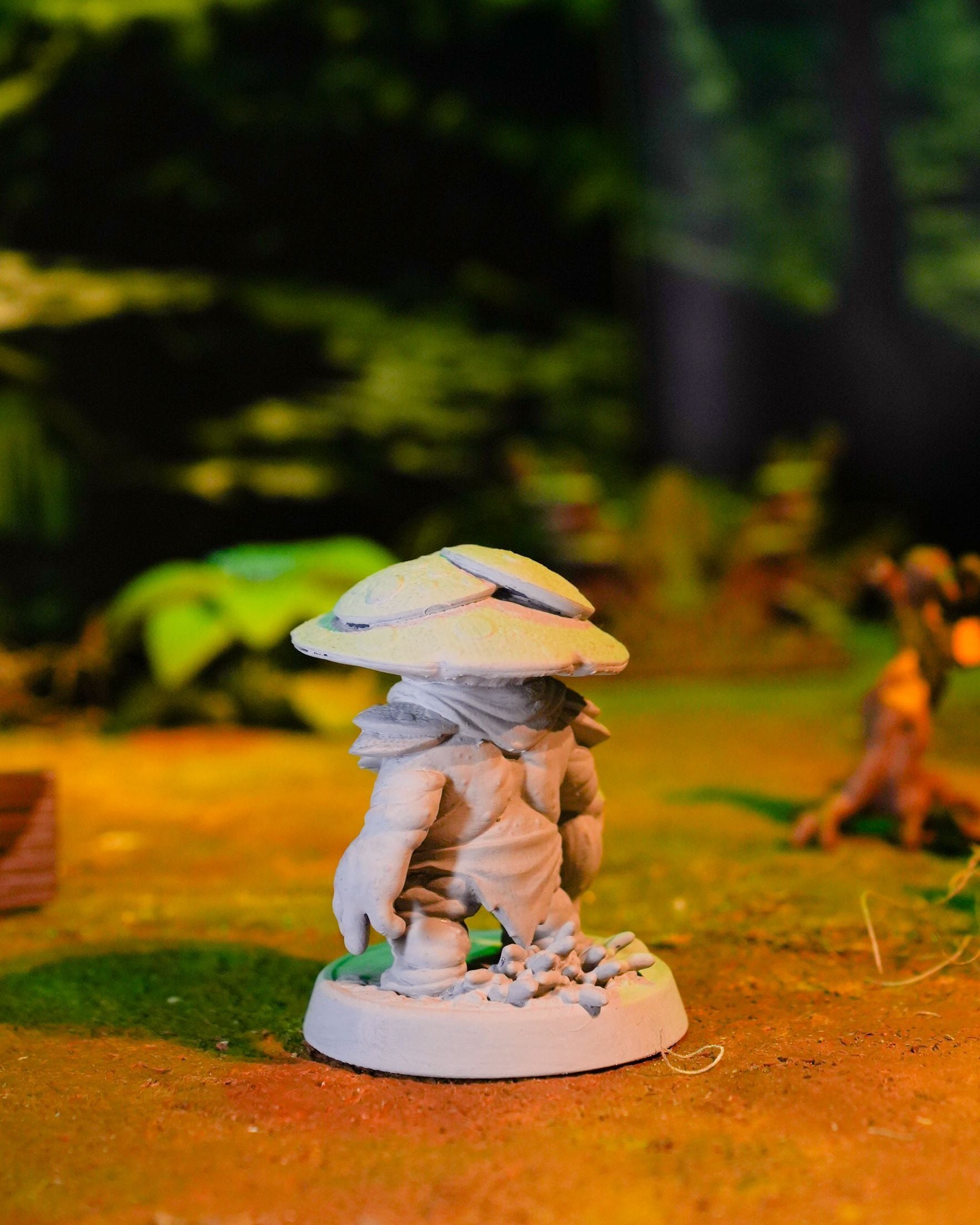 Unpainted Myconid A - Enemy image 2
