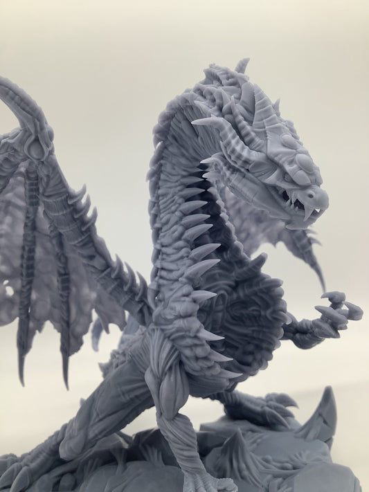 Unpainted  Andelig Psychic Purple Dragon Model image 0