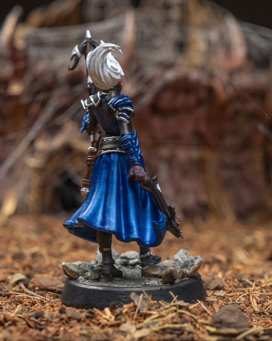 Unpainted Livia image 3