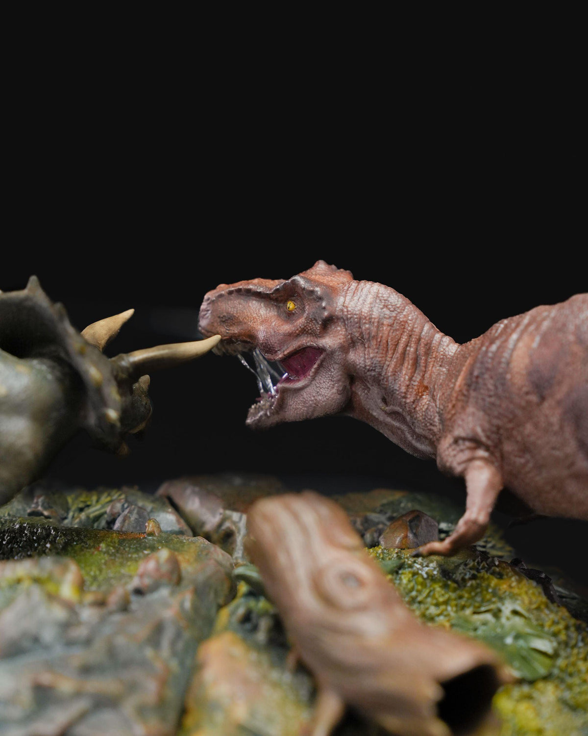 Unpainted Triceratops Statue image 1