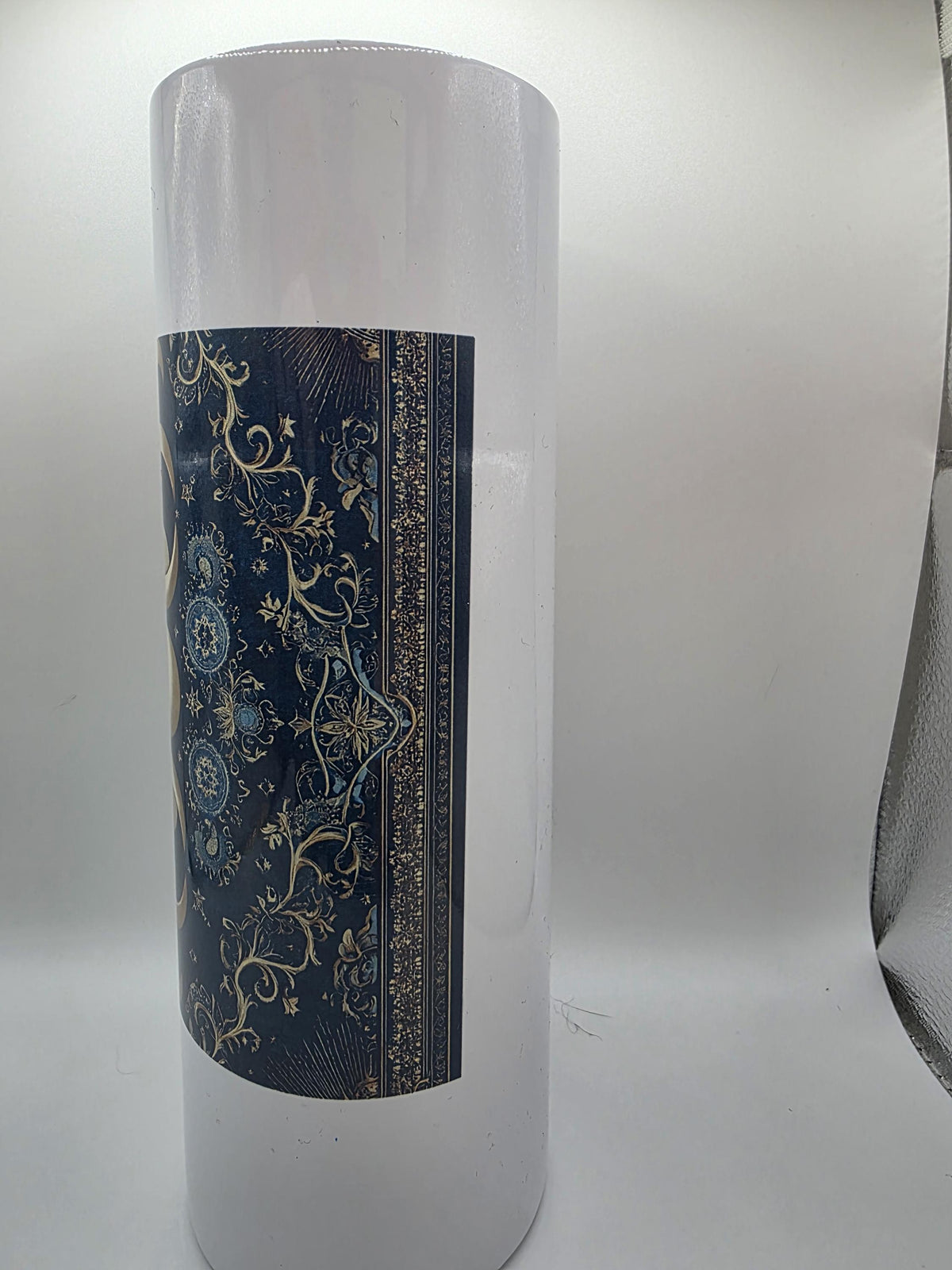 20 Ounce Metal Tumbler with lid and straw and box Moon Phases