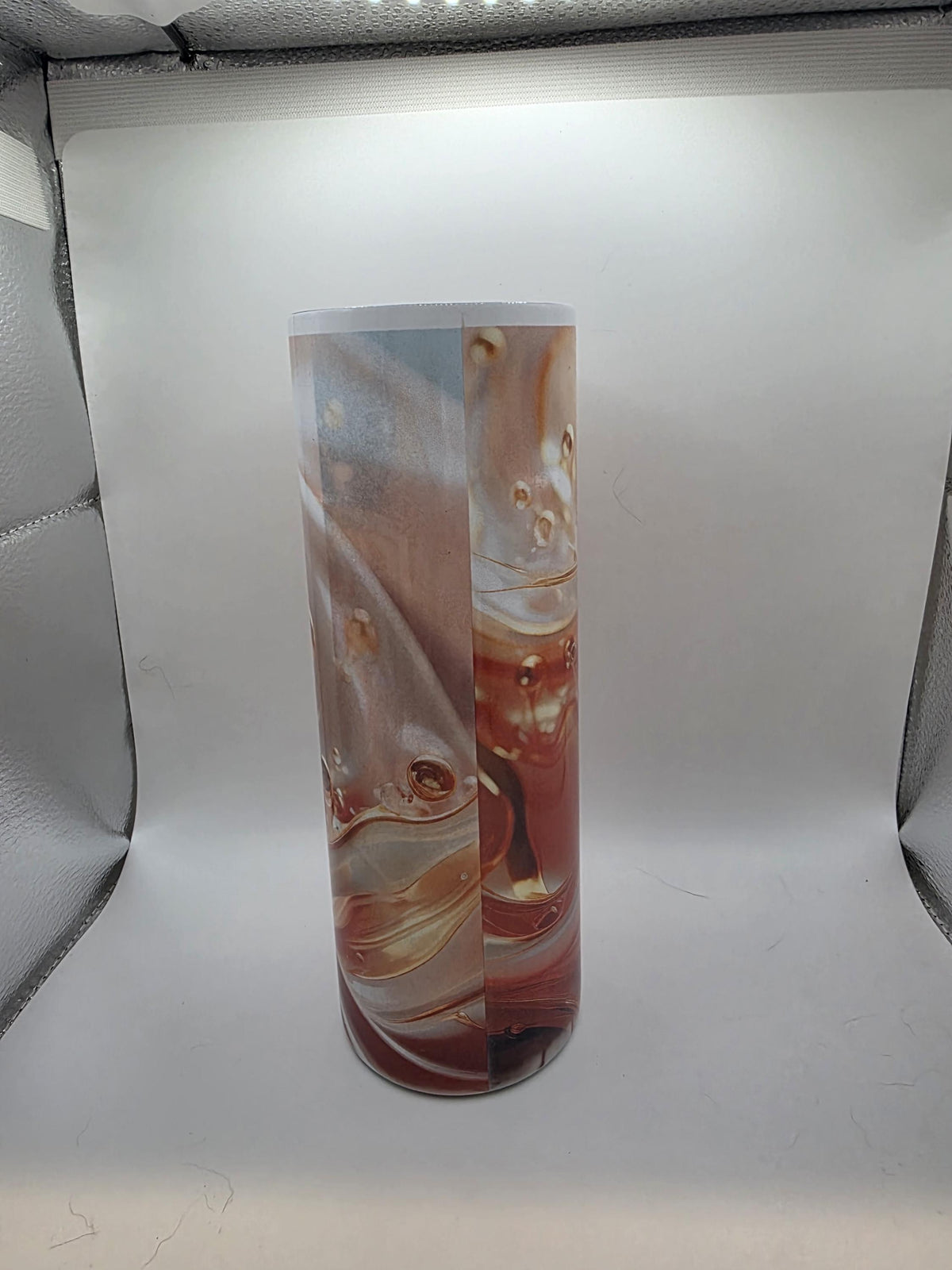 20 Ounce Tumbler with lid and straw and box Pink Hologram