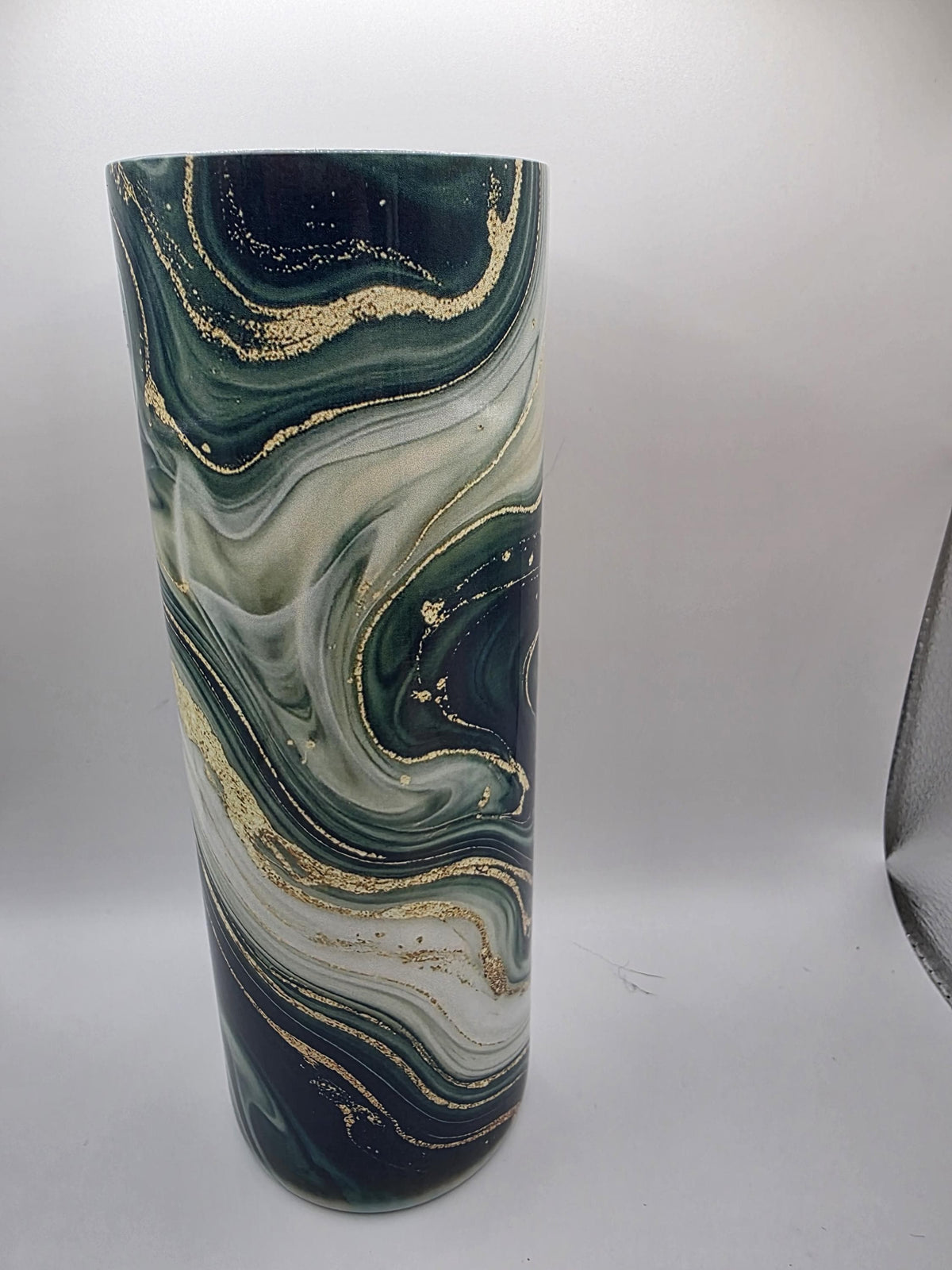20 Ounce Metal Tumbler with lid and straw and box Green Swirls