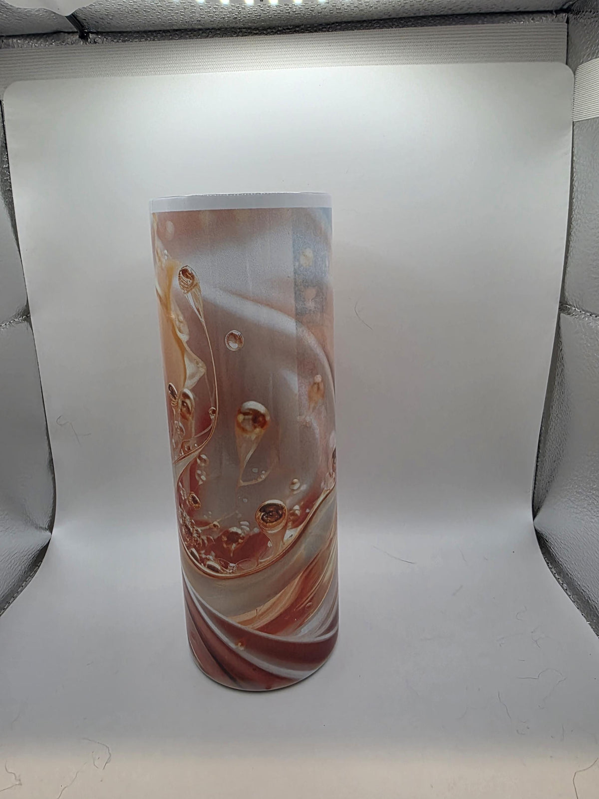 20 Ounce Tumbler with lid and straw and box Pink Hologram