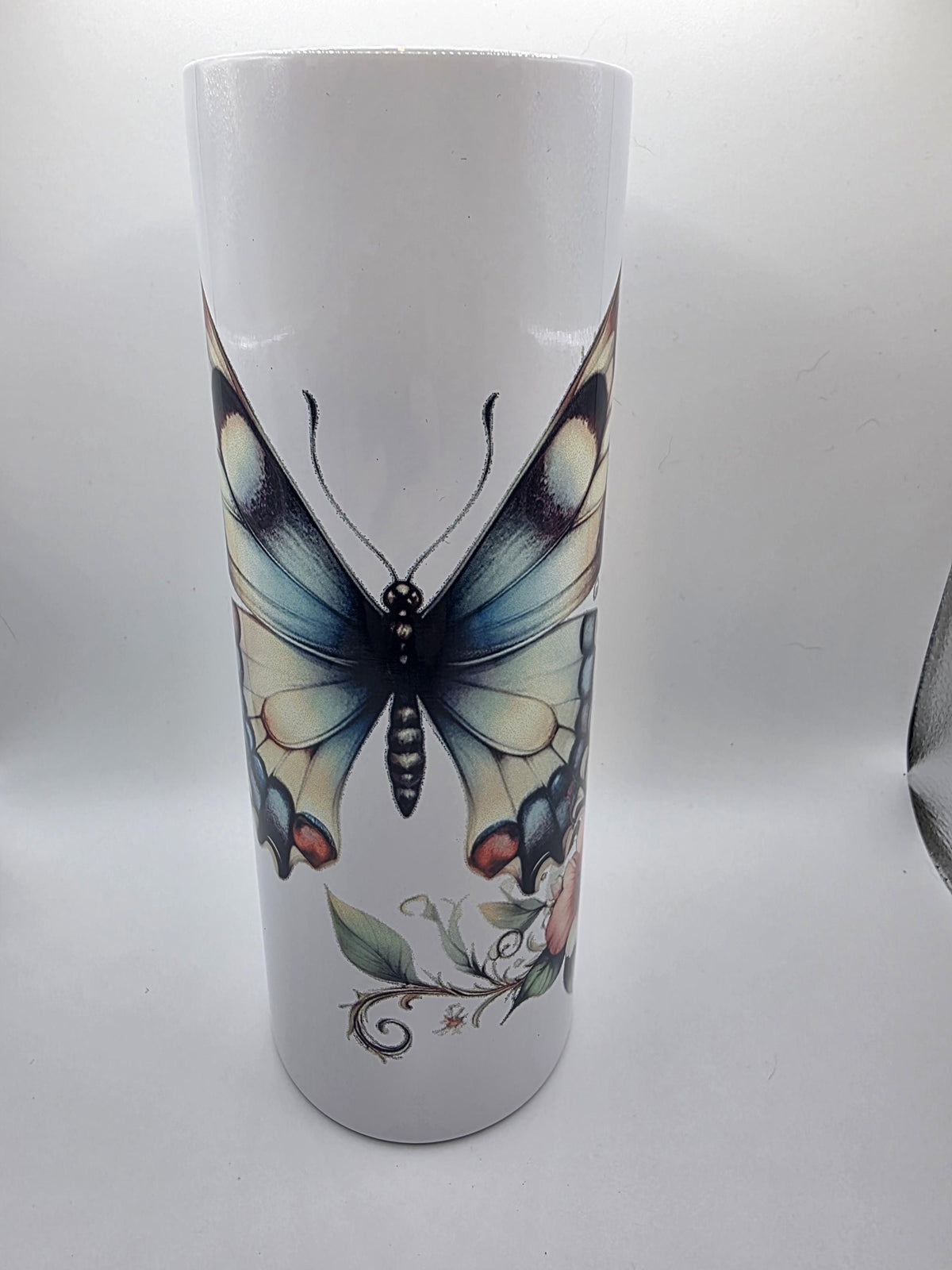 20 Ounce Tumbler with lid and straw and box Butterfly 3