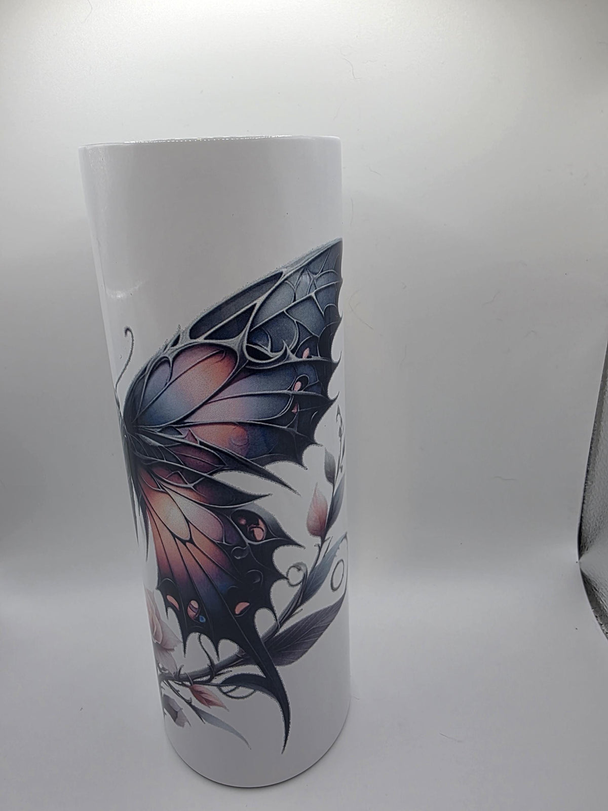 20 Ounce Tumbler with lid and straw and box Butterfly 4